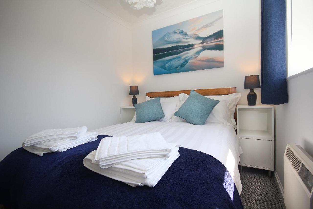 Chipad Mono - Quality City Centre Apartment, With Free Parking Space Chichester Exterior photo